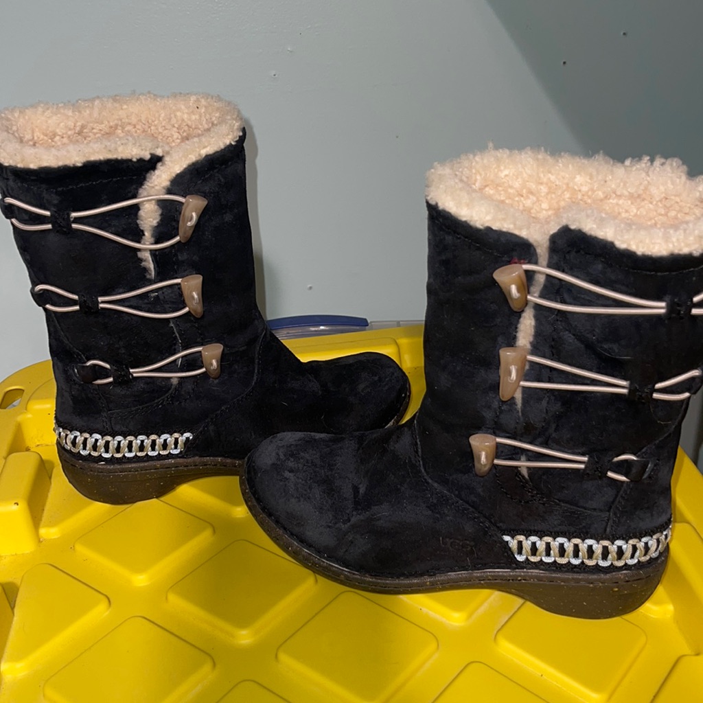 Ugg Shearling (Interior)